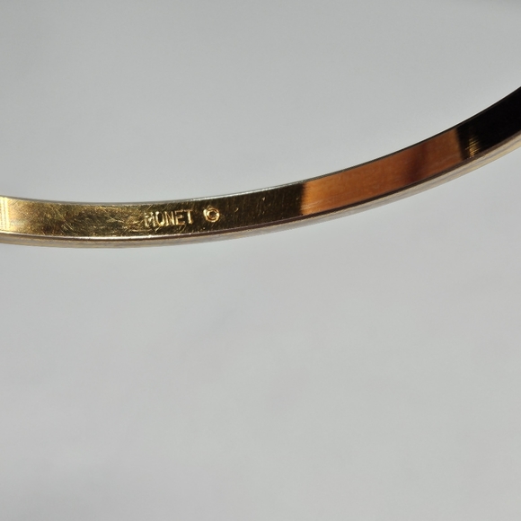 Vintage Monet Brushed Gold Bangle Bracelent - Picture 5 of 5